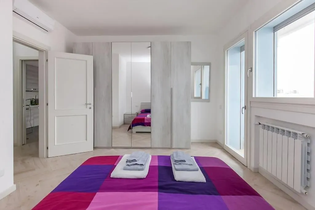 12Th Floor Diamond Tower - 72 Apartment Milan