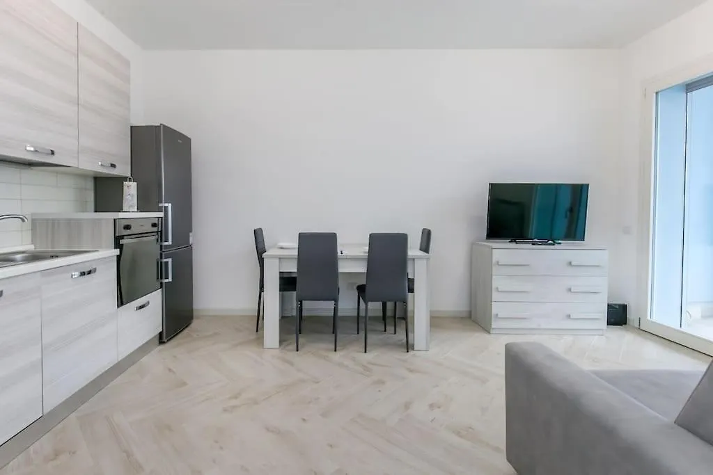 12Th Floor Diamond Tower - 72 Apartment Milan